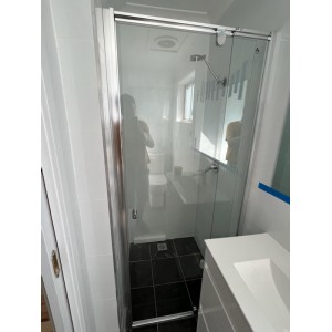 Semi-Frameless Pivot Door Shower Screen (770-900)*1900